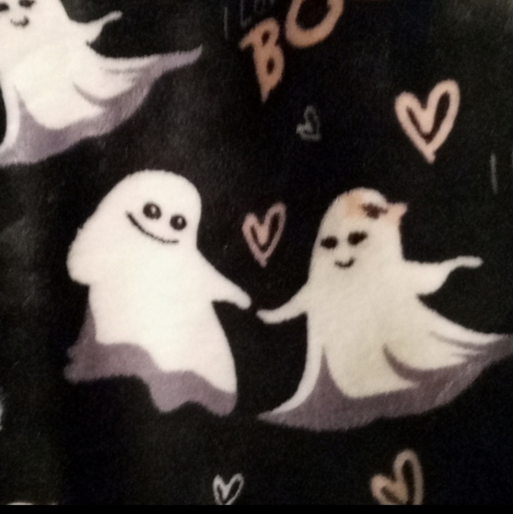 Ghost blanket